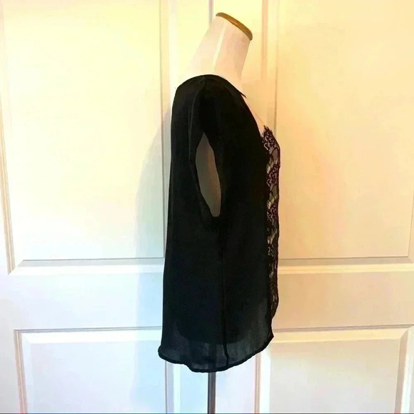 Black and beige lace blouse - Picture 3 of 6
